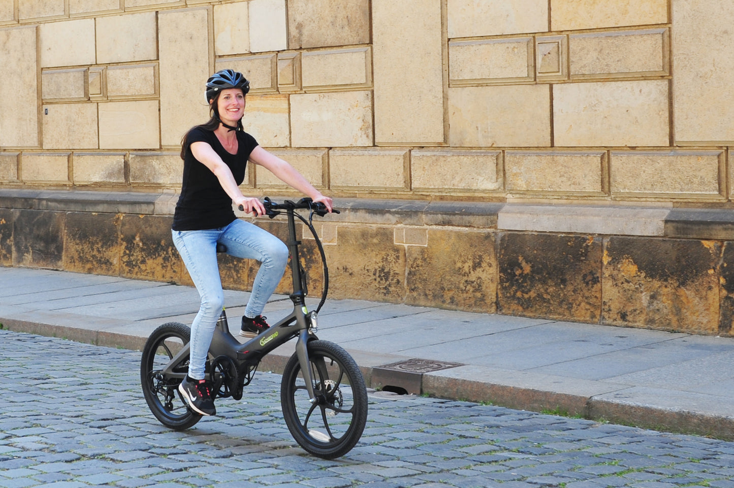 E-folding bike F11 MagPuma with transport bag