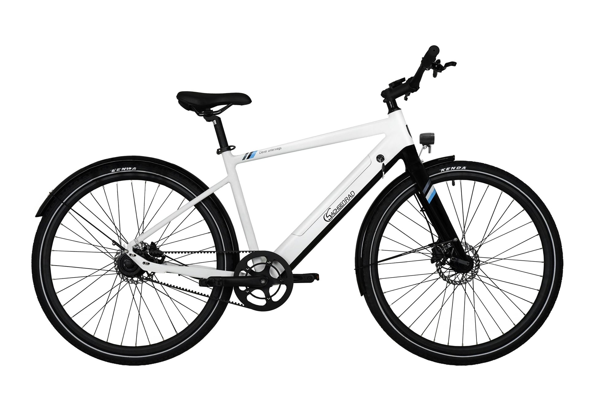The SachsenRAD CityBike C3T is a beautiful and lightweight e-bike for the city and for trekking tours with a low-maintenance belt drive. The 28-inch e-bike