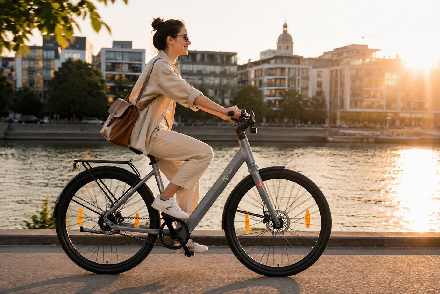 Urban City E-Bike C3V Roma II, grau, mit KI-Unterstützung